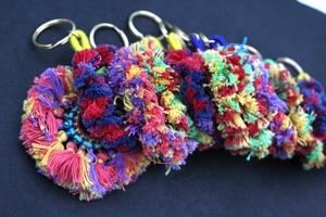 สายคล้องมีซิปห้อยพวงกุญแจพู่แบบโบฮีเมียนหลากสีสันสไตล์โบฮีเมียนตกแต่งกระจกทำด้วยมือ - Product Image 5