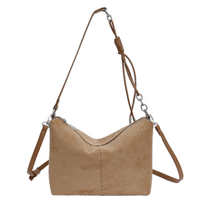 Hợp thời trang mới PU mờ không thấm nước mùa thu dây đeo duy nhất của phụ nữ retro phong cách cao cấp Túi Messenger hàng ngày Polyester nhỏ - Product Image 1