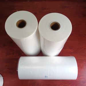 カスタマイズされた透明ポリエチレン収縮フィルム飲料包装用ソフトPEプラスチック収縮フィルムブロー成形プロセス - Product Image 3