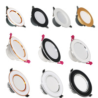Spot LED ultra-fin étanche et durable, indice de protection IP65, température de couleur RVB, construction en aluminium, design européen sans cadre