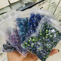 Strass thermocollants Yantuo en verre à dos plat, vente en gros, tailles SS4-SS30, plusieurs couleurs, sans nickel, écologiques, haute qualité