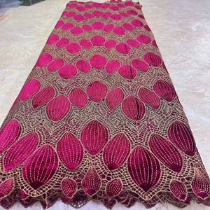 Kadın siyah kadife kumaş lazer işlemeli geometri çiçek desen DIY gelinlik çanta için afrika dantel dikiş metre tarafından - Product Image 3