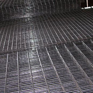 แผงตาข่ายเชื่อมชุบสังกะสีแบบจุ่มร้อนคุณภาพดีขายดีที่สุด ขนาด 1x1 / 2x2 มม. สำหรับขาย - Product Image 5