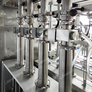 Máquina De Enchimento E Tampando De Alta Eficiência Linha 4 Cabeças Pistão Máquina De Enchimento Automática De Shampoo De Sabão Líquido - Product Image 4