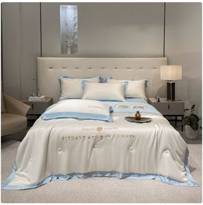 Edredón de Seda Helada Sencillo de Verano, Estilo Europeo Americano, Relleno de Poliéster, Lavable, Ligero y Refrescante, Personalizable para el Hogar - Product Image 5