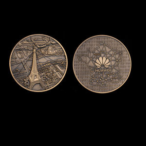 Pièces de monnaie métalliques personnalisées gravées au laser par Powerful Merchants pour récompenses des pompiers, finition mate, forme personnalisée - Product Image 2