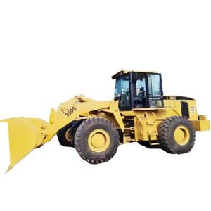 Vente Flash : Chargeuse sur pneus CAT 950G d'occasion, 17 tonnes, état d'origine, en entrepôt, usage intensif, à vendre - Product Image 1