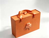 Boîte cadeau rigide mate multicolores personnalisée, fermeture magnétique, ruban satiné, poignée, décoration florale artificielle, luxe, recyclée