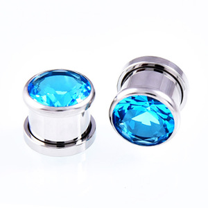 Pendientes de Zirconia |   Piercing de Acero Inoxidable con Recubrimiento PVD para Hélice, Cartílago, Tragus y Concha, Joyería Hipoalergénica - Product Image 4