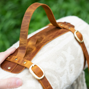 Correas de sujeción personalizadas para colchonetas de camping al aire libre, venta al por mayor de fábrica, correas de sujeción para paños de picnic, correas para colchonetas de fitness, ejercicio y yoga de PU - Product Image 5