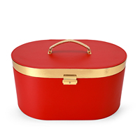 Boîte cadeau de luxe moderne en PU rouge avec serrure en métal doré, mallette de toilette ovale à poignée supérieure, grande capacité, fabriquée à la main pour mariage