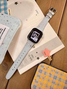 Cinturino in Pelle Denim con Motivo a Stelle per <span class=keywords><strong>Apple</strong></span> <span class=keywords><strong>Watch</strong></span> 41 45 49mm Compatibile con Serie 11 10 9 <span class=keywords><strong>8</strong></span> <span class=keywords><strong>7</strong></span> 6 SE Cinturino Elegante - Product Image 3