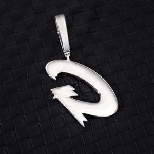 Colgante Personalizado con Letra G en Plata S925 con Moissanita VVS con Certificado GRA, Colgante Hiphop con Moissanita, Colgante Cubano con Letra/Nombre - Product Image 3