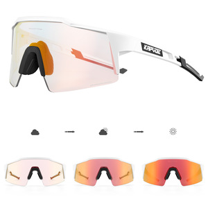 Lunettes de cyclisme professionnelles et performantes avec verres anti-buée, protection UV400 pour le VTT, le ski et les aventures en plein air - Product Image 4