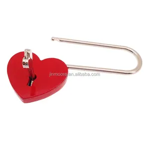 Venta al por mayor Metal lindo gran corazón candado amante cerraduras con llave para bolso joyería caja de almacenamiento diario libro