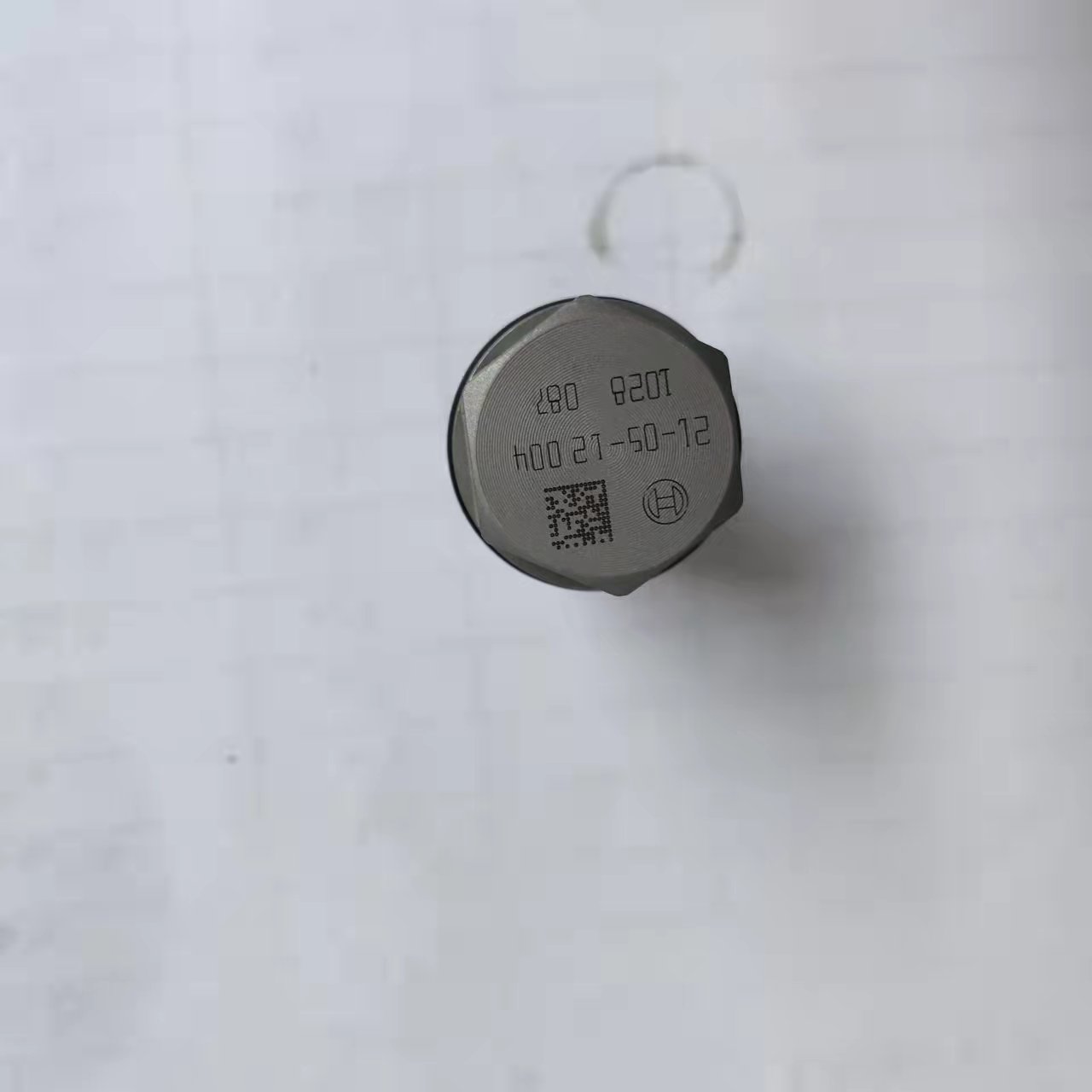 High Quality New Fuel Injection Pump Relief Valve 1110010018 1110010019 Pressure Limit Valve 1110010022 For Diesel Engine