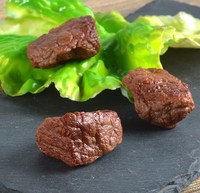 Nourriture artificielle factice, steak, simulation de viande, faux blocs de bœuf, cubes de bœuf cuit, modèles