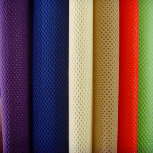 En <span class=keywords><strong>gros</strong></span> <span class=keywords><strong>feutre</strong></span> non tissé larme tissu non-tissé perforé par aiguille de tissu de rouleau de polyester - Product Image 5