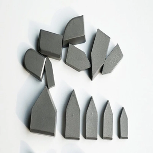 China Factoru Customized Carbide Tip <strong>Brazed</strong> Tungsten Carbide <strong>Tool</strong> Tips Hard Carbide Tips <strong>Cutting</strong> <strong>Tools</strong>