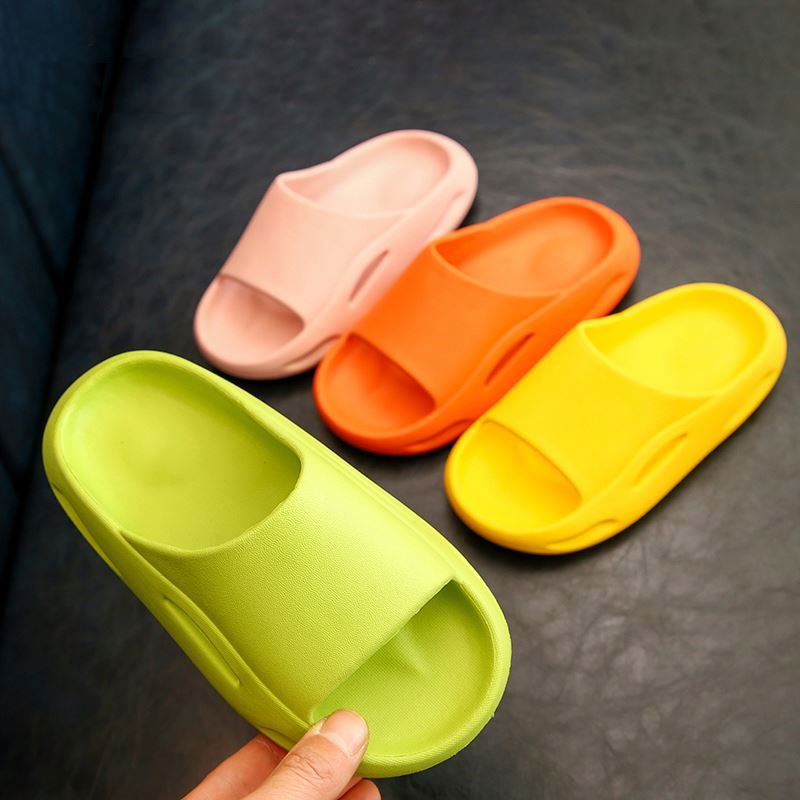 Soft Children's EVA Slippers Solid Color Home Slides Silent Slippers both indoor and outdoor with a sense of shit