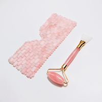 Masque facial anti-âge artisanal en pierre de jade et quartz rose 2026