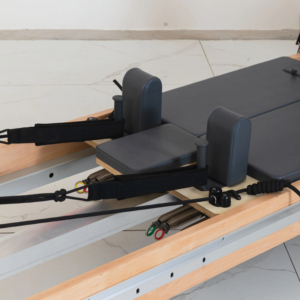 <span class=keywords><strong>Reformer</strong></span> de <span class=keywords><strong>Pilates</strong></span> Outer Track Maple para estudio y personalizable individualmente - Product Image 5
