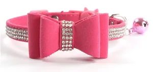 Colliers de chat de couleur rose noir en velours de luxe Bling <span class=keywords><strong>Diamond</strong></span> Noeud papillon élégant avec collier à cloches pour chats - Product Image 3