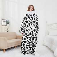 Couverture TV surdimensionnée Sherpa épaisse de Style coréen confortable motif d'impression à manches longues couverture portable personnalisée pour adultes homme femme