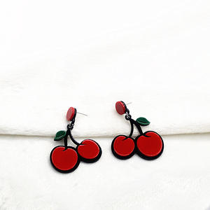 Pendientes de acrílico de estilo moderno con diseño de limón, fresa y sandía para niñas. - Product Image 3