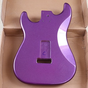 ALDER Elektrische Gitaar Body 3-delige Verbinding Gelakte Afwerking Beginner 6-snarige SSS Single Coil Pickups Volwassen Formaat - Product Image 3
