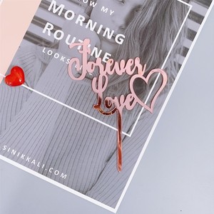 ท็อปเปอร์เค้กอะคริลิค รูปหัวใจสีแดง ประดับด้วยน้ำผึ้งและความหวาน สำหรับตกแต่งเค้กในงานแต่งงาน วันวาเลนไทน์ หรือวันเกิด - Product Image 3