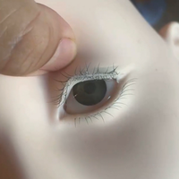 Tête de mannequin en silicone souple avec 4 couches de cils extensibles yeux ouverts Dolly modèle pratique pour la formation d'extension de cils