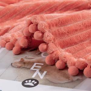 Manta <span class=keywords><strong>DISSA</strong></span> de Franela Coral Ecológica para Todas las Estaciones, Suave, Afelpada, Cálida y Acogedora, con Flecos de Pompones y Patrón Tejido para Cama - Product Image 6