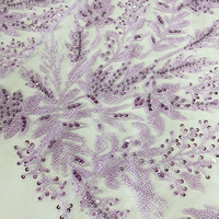 LS138 Tissu de luxe en dentelle perlée Paillettes scintillantes Filet doré Motif de plantes Broderie Tulle Tissus de dentelle pour robe de mariée