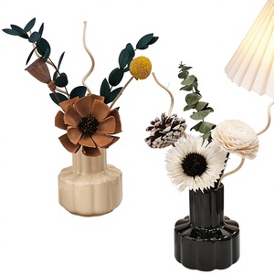 Aceite Esencial de Gardenia y Sándalo con Aroma a Flores Secas Eternas, Estilo Pastoral, para Ambientar el Hogar y el Dormitorio - Product Image 1