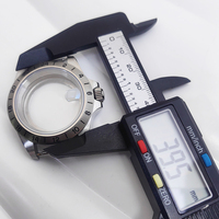 Montre à mouvement automatique NH34 NH35 personnalisable Boîtier en acier inoxydable de 39.5mm Fond solide Verre plat Lunette fixe-Fond solide