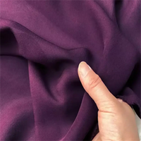 Teint disponible prêt marchandises confortable décontracté usine chinoise soie Double Georgette tissu pour femmes robe Blouse