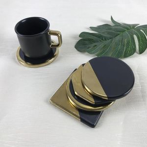 ชุดจานรองแก้วสีทองและสีดำสุดหรู - Product Image 4