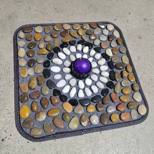 [Estuche de Regalo] Tapete de Masaje para Pies con Piedras Naturales Rain Flower, Control de Tiempo, Alimentación USB, 40x40cm, Tapete para el Hogar con Acupresión, Hecho en China - Product Image 2