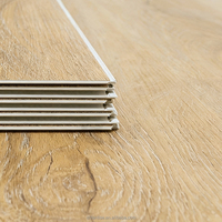 Plancher en vinyle imitation bois imperméable et résistant au feu, système de verrouillage SPC, revêtement UV 4 mm, plancher en vinyle à clipsage pour intérieur