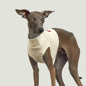 Fabricant de vêtements pour animaux de compagnie personnalisé fait à la main Confortable Couche fondant coupe léger italien lévrier gilet pour chien - Product Image 1