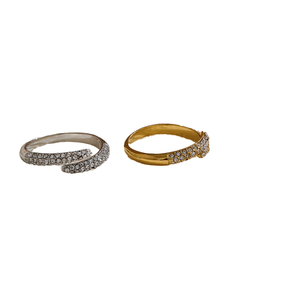 CLIORO Bagues de luxe en acier inoxydable 316L plaqué or avec zircon pour femme, étanches, bijoux de mariage et de fiançailles, tendance, pour anniversaire, à griffes - Product Image 1