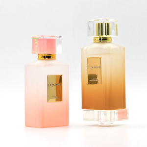 Botella de Perfume de Vidrio Rectangular Elegante de Primera Calidad, Vacía, con Cierre a Presión, 30ml 50ml 100ml, Botella de Perfume con Degradado Esmerilado - Product Image 1
