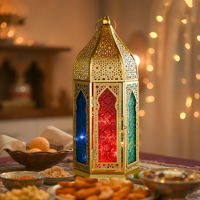 Lentera Logam Heksagonal Emas Ramadan dengan Kaca Warna-warni Buatan Tangan Ramah Lingkungan untuk Dekorasi Rumah, Pernikahan & Acara Ulang Tahun