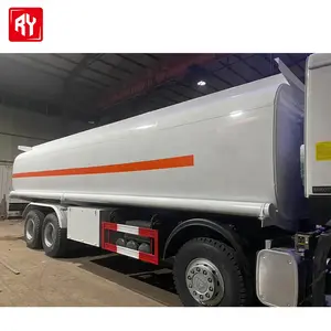 Sinotruk Howo High Quality Liquefied Petroleum Gas Tank Truck Diesel Water Tank Truck