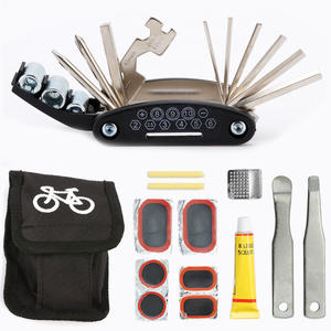 Kit d'outils de réparation de vélo multifonctionnel avec colle pour pneus et outils pour l'entretien et la réparation de vélos - Product Image 4