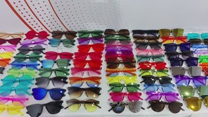 2019 Rimless Frame <strong>Gradient</strong> Transparent Color Oversize PC Lenses Light Weight Comfortable Fashion <strong>Sunglasses</strong> with UV Protection - Product Image 5
