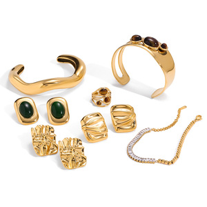 ชุดเครื่องประดับแฟชั่น สแตนเลสสตีล ดีไซน์เรขาคณิต ประดับด้วยหินไทเกอร์อาย สำหรับงานปาร์ตี้ สีทอง ประกอบด้วยต่างหู สร้อยข้อมือ และสร้อยคอ - Product Image 5