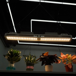 Lampes de culture commerciales durables PTU à spectre complet avec supports réglables pour serres verticales 650W Plural - Product Image 1