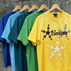 Camiseta Personalizada 100% Algodón con Logotipo Bordado e Impreso, Camiseta de Manga Corta para Hombre, Cuello Redondo, Corte Regular, Estilo Jersey - Product Image 1